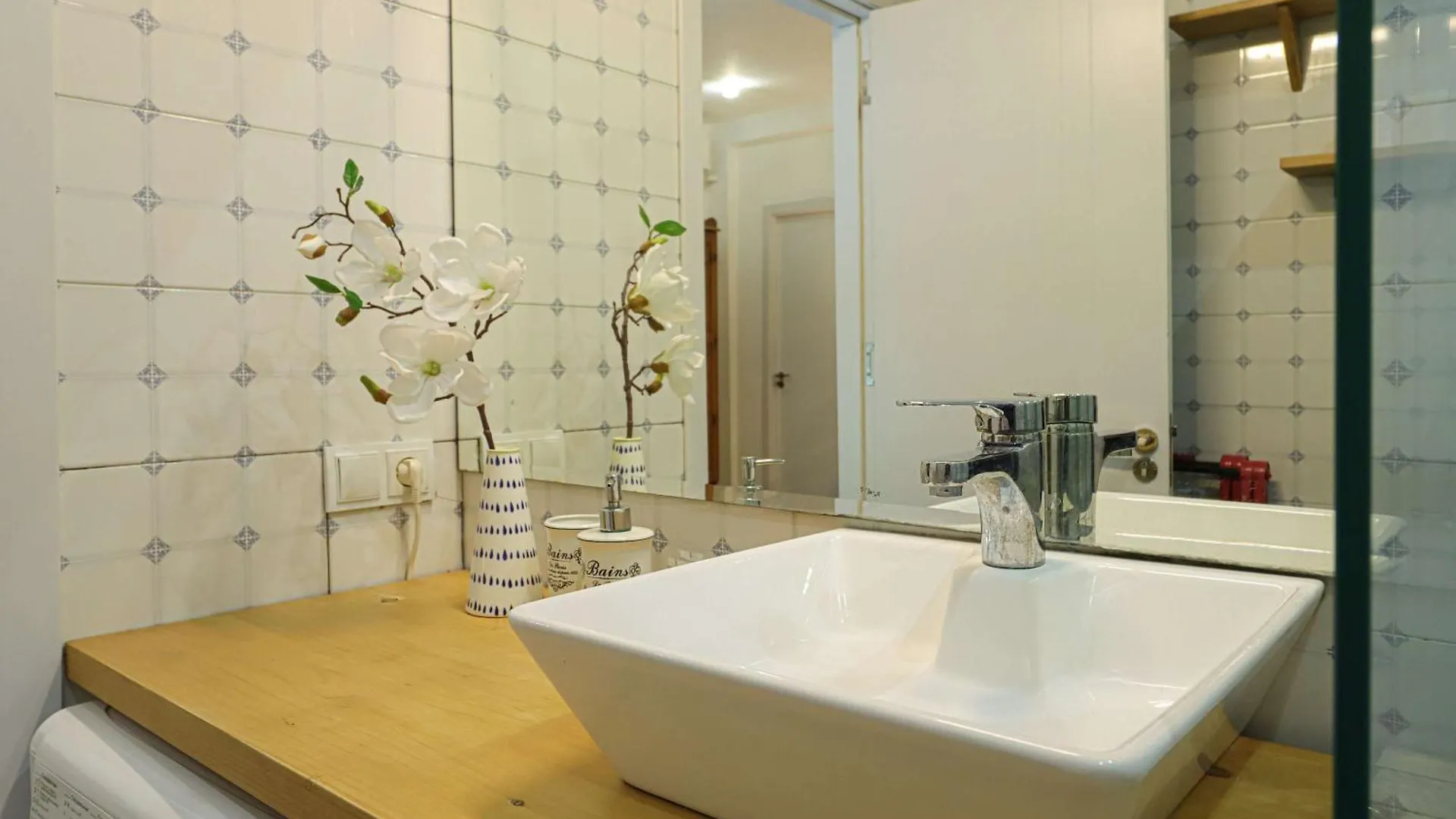 Apartment Wehost Heart Of Tbilisi Studio Georgia