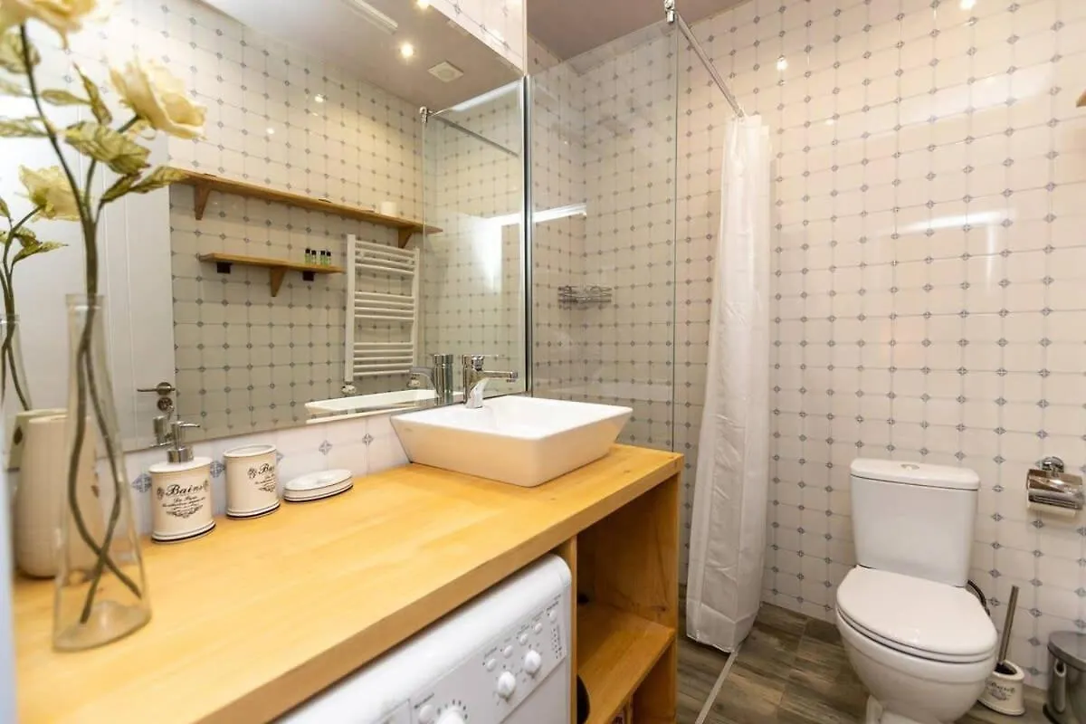 Wehost Heart Of Tbilisi Studio Apartment